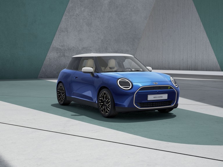 MINI Cooper Electric - mosaïque - personnalisation